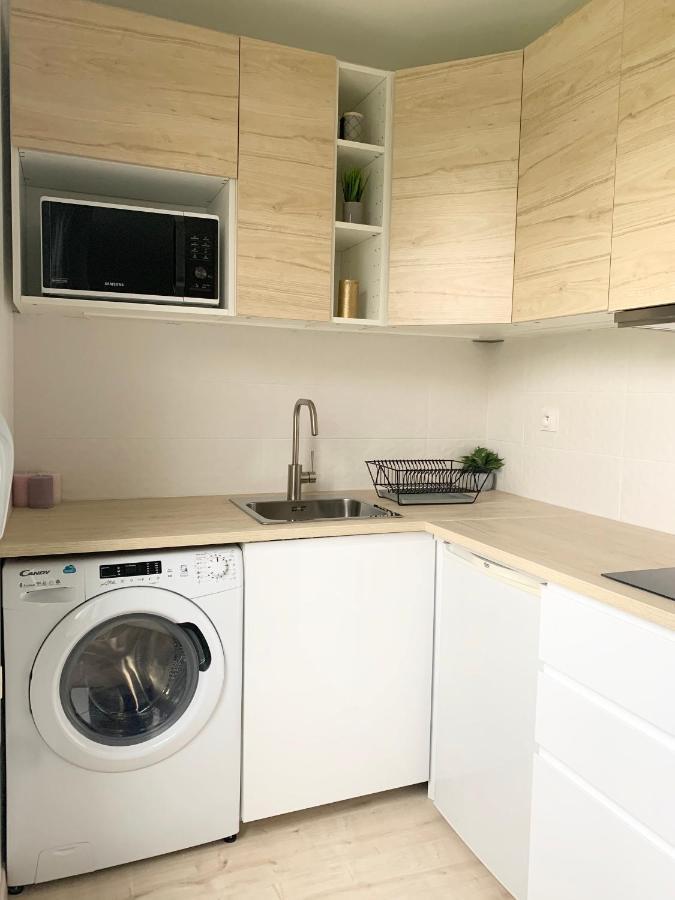 Studio 30M2 - Au Pied De La Gare - Parking Cergy Eksteriør billede